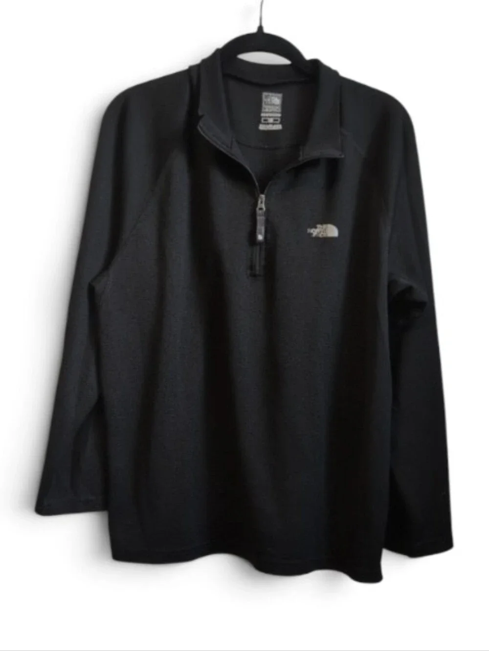 The North Face Men’s Black Quarter-Zip Pullover